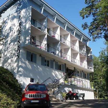 Hotel Robinson Auch Eksteriør billede