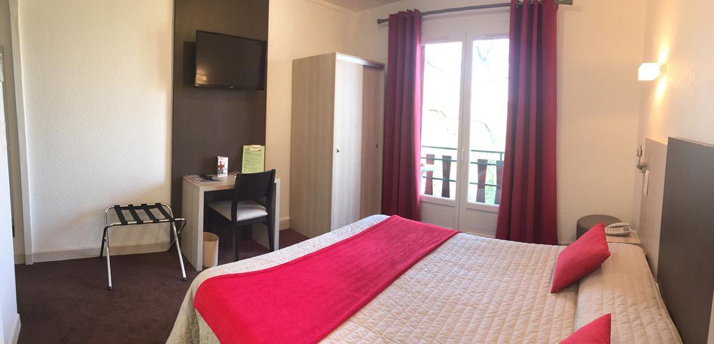 Hotel Robinson Auch Eksteriør billede