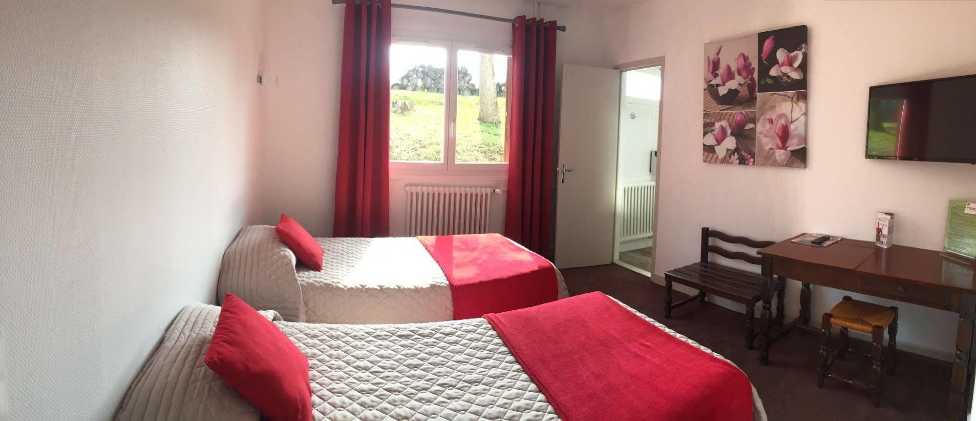 Hotel Robinson Auch Eksteriør billede